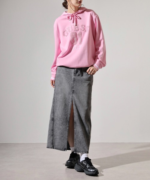 Guess（ゲス）の「GUESS HOODED SEQUINS SWEATSHIRT フーディ パーカー（パーカー・レディース・ピンク・M/XS/S）」の13枚目の写真