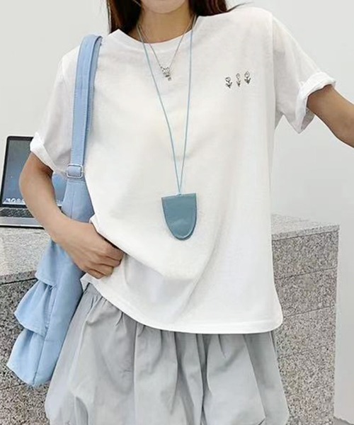 BANICO(バニコ)の「ミニロゴプリントTシャツ (SS)(Tシャツ/カットソー・レディース・ライトベージュ/ピンク/杢グレー/ブルー/ホワイト・FREE)」の2枚目の写真