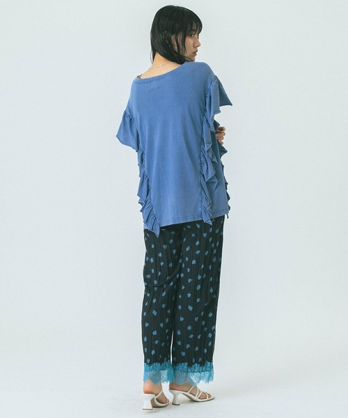 ROSE BUD(ローズバッド)の「FLOWER PRINT PANTS(その他パンツ・レディース・ブラック/ベージュ・ONE SIZE)」の21枚目の写真