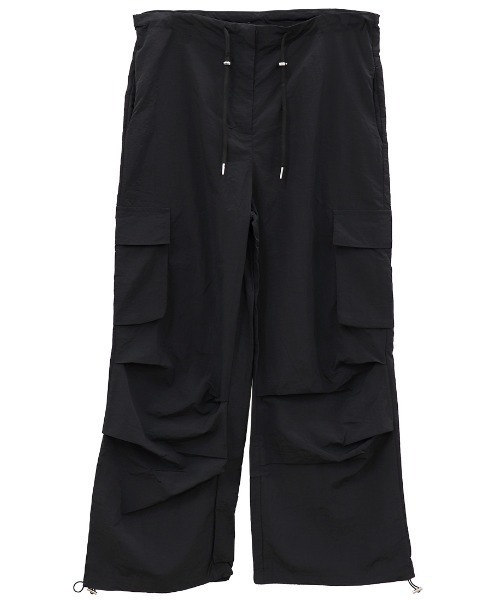 ISOOK（アイスー）の「ワッシャーカーゴパンツ(kiharu select) / パラシュートパンツ ハイウエスト ルーズ ドロスト アウトポケット ミリタリー ホワイト ブラック 白 黒（カーゴパンツ・レディース・ブラック/ホワイト・FREE）」の8枚目の写真