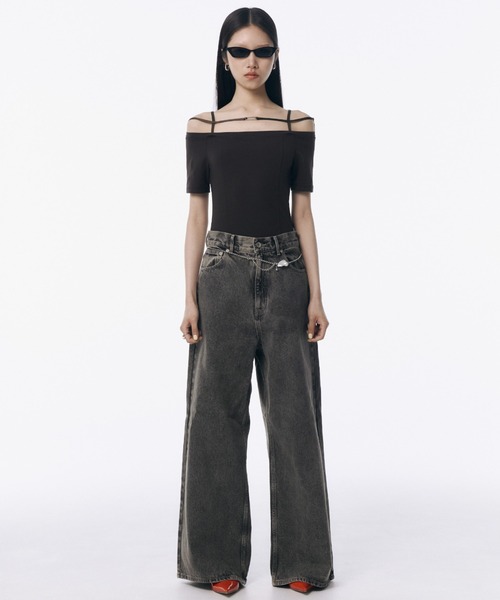 STRAP OFFSHOULDER/ストラップオフショルダー（Tシャツ