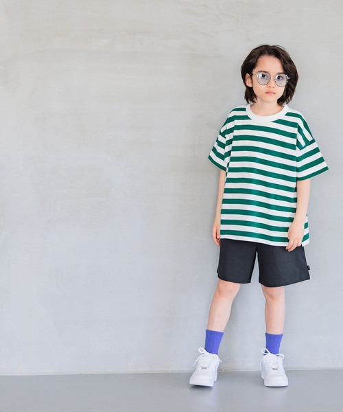 BAYFLOW（ベイフロー）の「[ヘビロテ間違いなし♪]ボーダーBIG T(KIDS)（Tシャツ/カットソー・キッズ・ネイビー/レッド/グリーン/ブルー・120cm/130cm/140cm/110cm/150cm）」の5枚目の写真