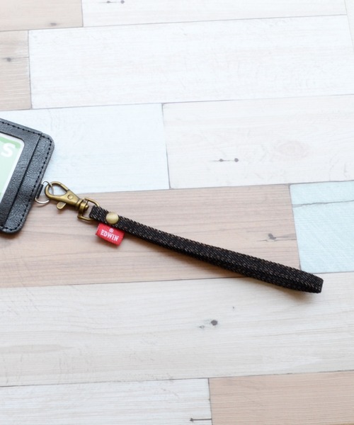 EDWIN（エドウィン）の「エドウィン [ハンドストラップ/タグデニム] スマホストラップ（スマホグッズ・メンズ・インディゴブルー/ブラック・ONE SIZE）」の11枚目の写真