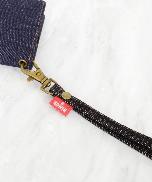 EDWIN（エドウィン）の「エドウィン [ハンドストラップ/タグデニム] スマホストラップ（スマホグッズ・メンズ・インディゴブルー/ブラック・ONE SIZE）」の13枚目の写真