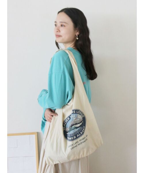 Ungrid（アングリッド）の「カラーロゴエコBAG（トートバッグ・レディース・ピンク/グリーン/ダークオレンジ/ブルー/アイボリー・FREE）」の2枚目の写真