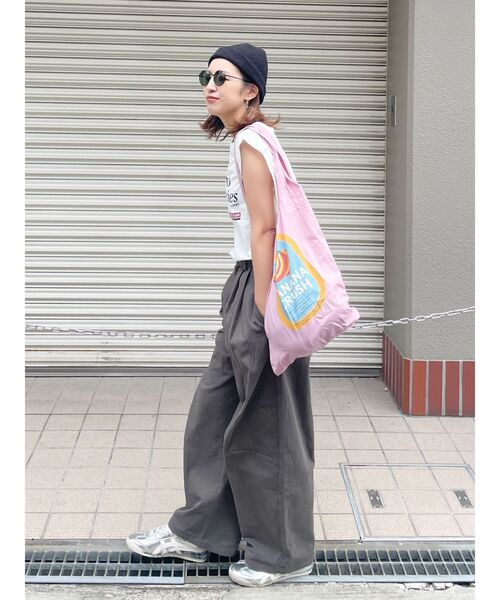 Ungrid（アングリッド）の「カラーロゴエコBAG（トートバッグ・レディース・ピンク/グリーン/ダークオレンジ/ブルー/アイボリー・FREE）」の15枚目の写真