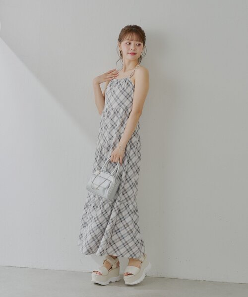 今期新品⭐︎ Re Fiina⭐︎アメスリカットマキシワンピース Re Fiinaアメスリカットマキシワンピース | SEKIMIKI Online
