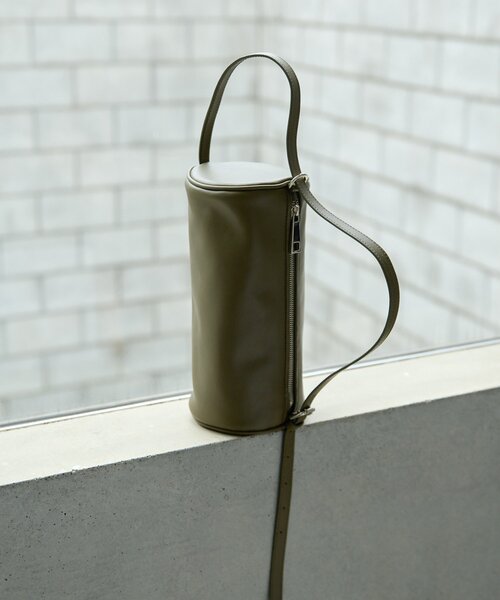 Whim Gazette（ウィムガゼット）の「【Hoaw.】レザー2WAYショルダーバッグ（ショルダーバッグ・レディース・ブラック/カーキ・FREE）」の4枚目の写真