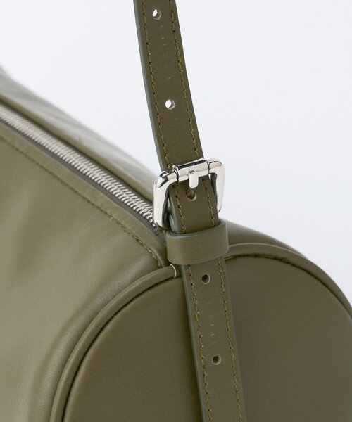 Whim Gazette（ウィムガゼット）の「【Hoaw.】レザー2WAYショルダーバッグ（ショルダーバッグ・レディース・ブラック/カーキ・FREE）」の11枚目の写真