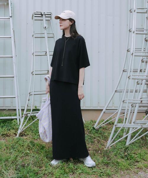 URBAN RESEARCH(アーバンリサーチ)の「ドライタッチハイゲージニットTシャツ(Tシャツ/カットソー・レディース・オフホワイト/ブラック・FREE)」の14枚目の写真