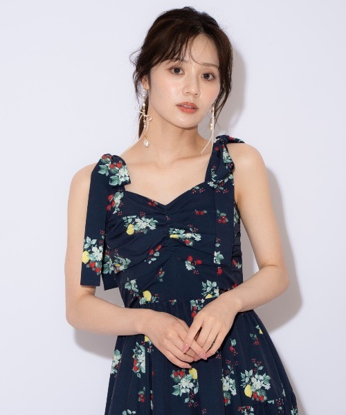 WILLSELECTION（ウィルセレクション）の「リボンショルダーフルーツプリントワンピース（ワンピース・レディース・オフホワイト/ネイビー・FREE）」の11枚目の写真