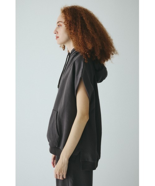 HeRIN.CYE(ヘリンドットサイ)の「Box cut hoodie ボックスカットフーディ(パーカー・レディース・ライトブラック/ライトイエロー・FREE)」の4枚目の写真