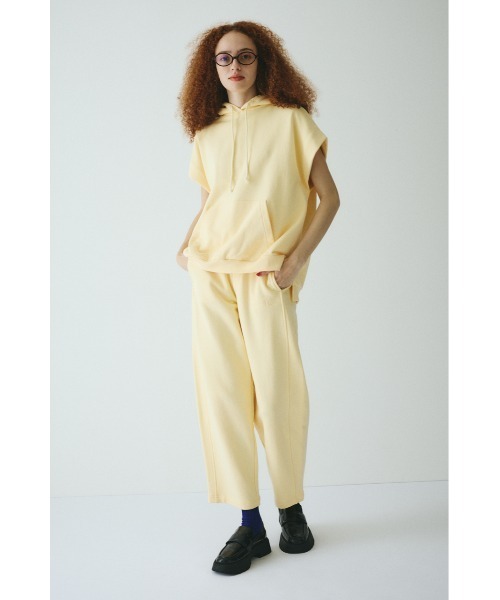 HeRIN.CYE(ヘリンドットサイ)の「Box cut hoodie ボックスカットフーディ(パーカー・レディース・ライトブラック/ライトイエロー・FREE)」の7枚目の写真