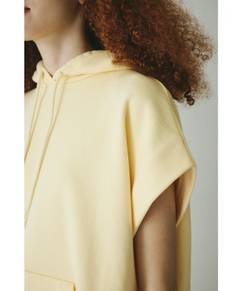 HeRIN.CYE(ヘリンドットサイ)の「Box cut hoodie ボックスカットフーディ(パーカー・レディース・ライトブラック/ライトイエロー・FREE)」の11枚目の写真