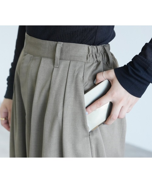 reca（レカ）の「タックコクーンボリュームパンツ（その他パンツ・レディース・モカ/チャコールグレー・FREE）」の11枚目の写真