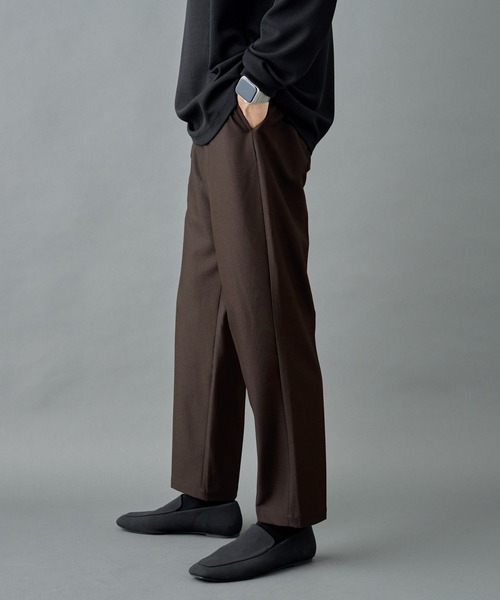 COLONY 2139(コロニートゥーワンスリーナイン)の「ウォッシャブルストレッチテーパードパンツ(スラックス・メンズ・ブラウン/チャコールグレー/ブラック・LARGE/MEDIUM/SMALL)」の6枚目の写真