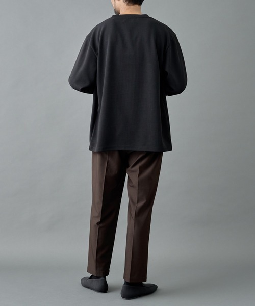 COLONY 2139(コロニートゥーワンスリーナイン)の「ウォッシャブルストレッチテーパードパンツ(スラックス・メンズ・ブラウン/チャコールグレー/ブラック・LARGE/MEDIUM/SMALL)」の19枚目の写真