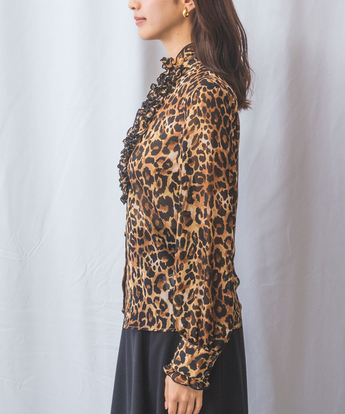 NARACAMICIE（ナラカミーチェ）の「【NARACAMICIE】ヒョウ柄フリル長袖ブラウス（シャツ/ブラウス・レディース・グレー/ブラウン・L/S/M）」の17枚目の写真