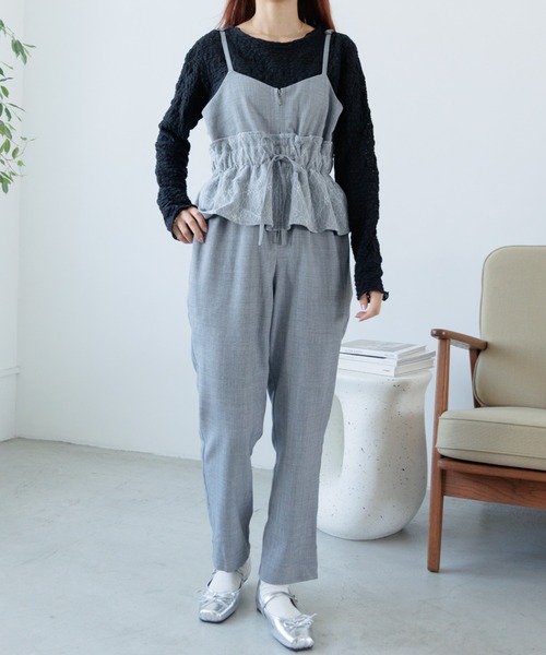 flower(フラワー)の「レディーフレアロンパース(つなぎ/オールインワン・レディース・グレー/ブラウン・FREE)」の2枚目の写真