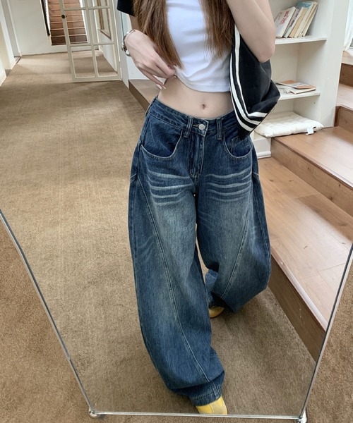 2ly2（トゥーリートゥー）の「ゆったりシルエットのヴィンテージ風デニムワイドパンツ（その他パンツ・レディース・ブルー・FREE）」の7枚目の写真