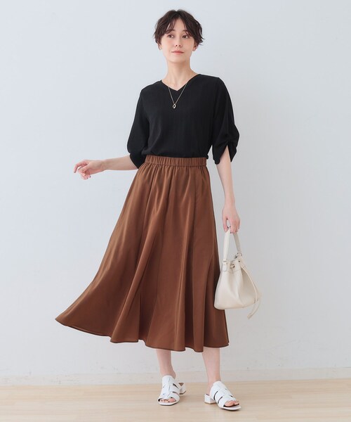 INDIVI（インディヴィ）の「【洗える】タックデザインスリーブ ジャージトップス（Tシャツ/カットソー・レディース・ブラック/イエロー系その他/ブルーグリーン/ホワイト系3・05/13/38/15 ）」の11枚目の写真