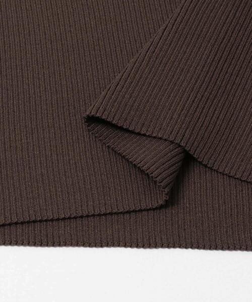 KBF(ケイビーエフ)の「BACKクロスニットタンク(タンクトップ・レディース・ライトベージュ/ブラウン/ブラック・ONE)」の21枚目の写真