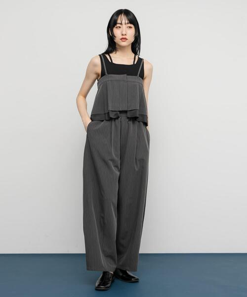 KBF(ケイビーエフ)の「BACKクロスニットタンク(タンクトップ・レディース・ライトベージュ/ブラウン/ブラック・ONE)」の5枚目の写真