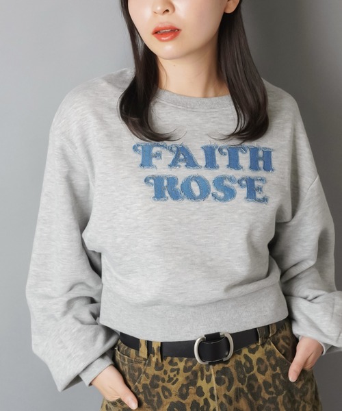 SPINNS（スピンズ）の「旬見え☆デニム貼り付けロゴショートスウェット（スウェット・レディース・ブラック/レッド/オートミール/杢グレー・ONESIZE）」の8枚目の写真