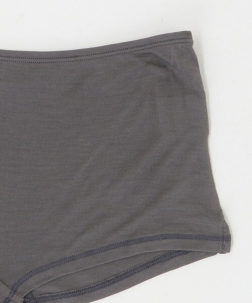 Steven Alan(スティーブンアラン)の「<COCOONA SKINWEAR>BOXER SHORTS/ショーツ(ショーツ・レディース・ベージュ/ダークグレー・1)」の8枚目の写真