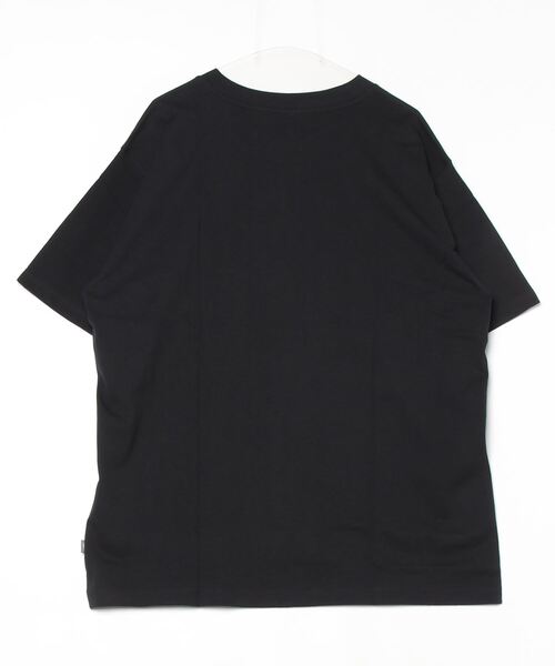 NEW BALANCE(ニューバランス)の「Athletics ネバーエイジショートスリーブTシャツ(Tシャツ/カットソー・メンズ・ブラック/ライトグレー・SMALL/MEDIUM/LARGE/X-LARGE/XX-LARGE)」の4枚目の写真