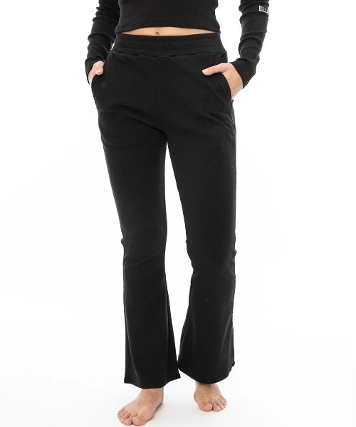 BILLABONG(ビラボン)の「【BILLABONG/ビラボン】24AW FLAR LEGGINGS LONG PANTS/フレアレギパン(レギンスパンツ)(スウェットパンツ・レディース・ライトピンク/ブラック/ホワイト/ライトグリーン・MEDIUM/LARGE)」の8枚目の写真