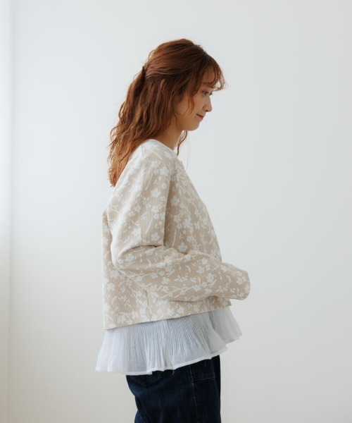 flower(フラワー)の「ランピーフローラルトップ(Tシャツ/カットソー・レディース・ブラック/ベージュ・FREE)」の3枚目の写真