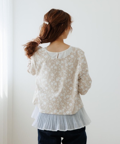 flower(フラワー)の「ランピーフローラルトップ(Tシャツ/カットソー・レディース・ブラック/ベージュ・FREE)」の4枚目の写真