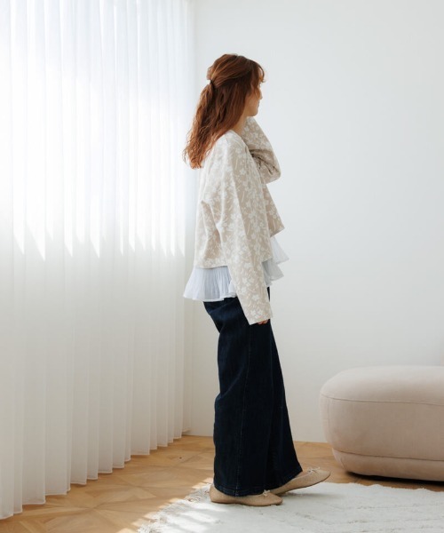 flower(フラワー)の「ランピーフローラルトップ(Tシャツ/カットソー・レディース・ブラック/ベージュ・FREE)」の6枚目の写真