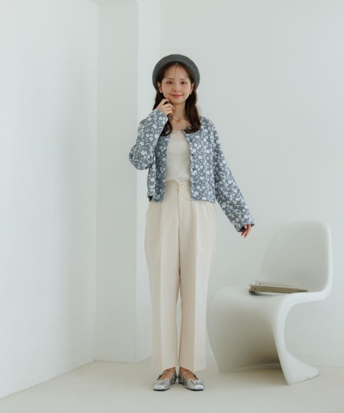 flower(フラワー)の「ランピーフローラルトップ(Tシャツ/カットソー・レディース・ブラック/ベージュ・FREE)」の12枚目の写真