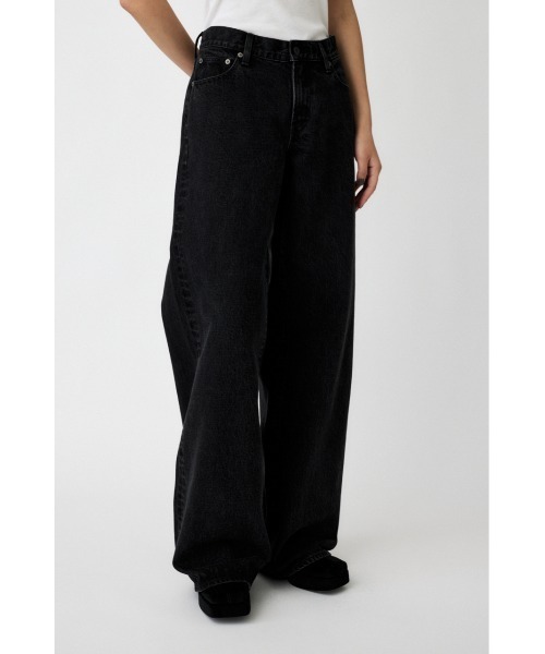 MOUSSY（マウジー）の「LOW SLUNG WIDE STRAIGHT（デニムパンツ）」 - WEAR