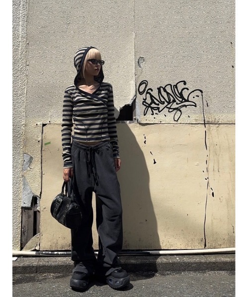 SLY(スライ)の「AUTHENTIC SW PT オーセンティック スウェットパンツ 秋服 冬服(スウェットパンツ・レディース・ブラック系その他2/杢グレー/レッド系その他・FREE)」の20枚目の写真