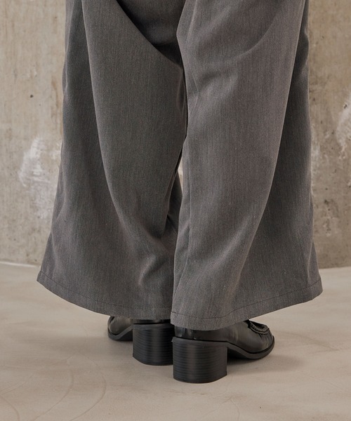 forksy.（フォルクシー）の「【forksy.】【オケージョン対応】スクエアトゥギャザーデザインヒールローファー（ローファー・レディース・ブラック/ブラウン/モカ・S/M/L）」の10枚目の写真