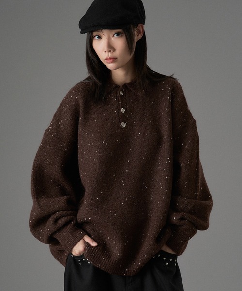 ONCILY（オンシェリー）の「SILVER BUTTON SHAGGY KNIT POLO /  シルバーボタンシャギーニットポロ（ニット/セーター・メンズ・アイボリー/ブラック/グレー系その他/カーキ/ブラック系その他/ブルー/オレンジ系その他/グリーン系その他/ネイビー/ブルー系その他/チャコールグレー/レッド/オリーブ/ブラウン・SMALL/MEDIUM/LARGE）」の6枚目の写真