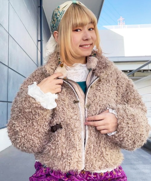 チャイハネ（チャイハネ）の「【チャイハネ】モケリプードルファージャケット（その他アウター・レディース・グレー/ホワイト/ライトベージュ・FREE）」の5枚目の写真