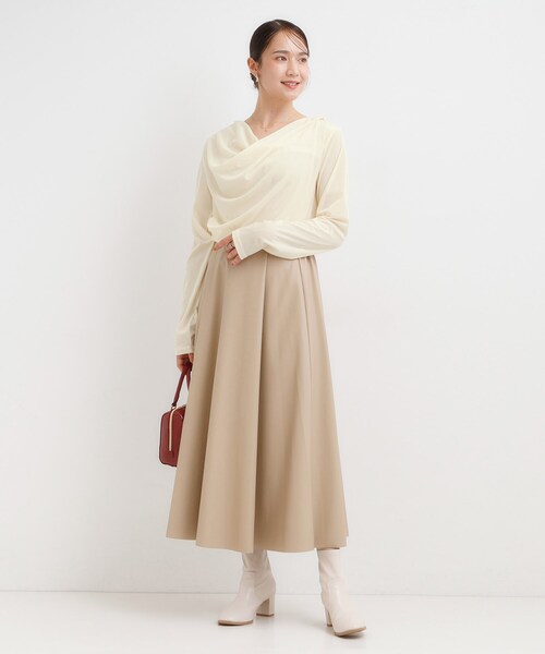 Cutie Blonde（キューティーブロンド）の「【S-LL】ベロア調ドレープデザインカットソー（Tシャツ/カットソー・レディース・ブラウン系その他/オフホワイト/チャコールグレー・01/02/03/04）」の6枚目の写真