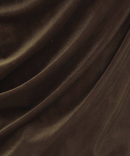 Cutie Blonde（キューティーブロンド）の「【S-LL】ベロア調ドレープデザインカットソー（Tシャツ/カットソー・レディース・ブラウン系その他/オフホワイト/チャコールグレー・01/02/03/04）」の15枚目の写真