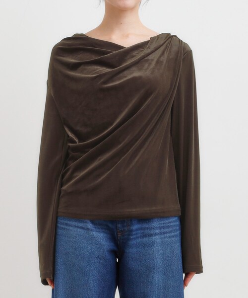 Cutie Blonde（キューティーブロンド）の「【S-LL】ベロア調ドレープデザインカットソー（Tシャツ/カットソー・レディース・ブラウン系その他/オフホワイト/チャコールグレー・01/02/03/04）」の16枚目の写真