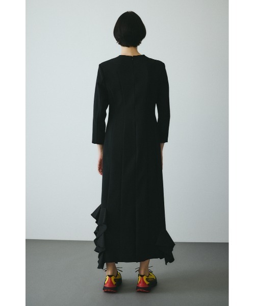 HeRIN.CYE(ヘリンドットサイ)の「CLO Volume hem dress CLOボリュームヘムドレス(ワンピース・レディース・ブラック・36/38)」の3枚目の写真