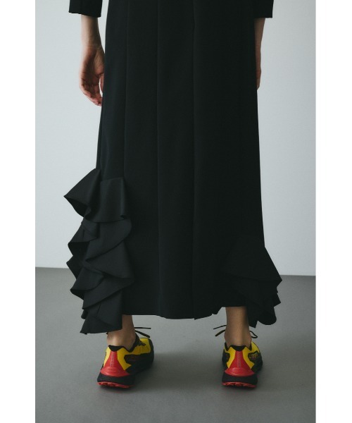 HeRIN.CYE(ヘリンドットサイ)の「CLO Volume hem dress CLOボリュームヘムドレス(ワンピース・レディース・ブラック・36/38)」の10枚目の写真