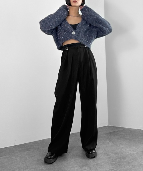 LVEU.（ラブユ.）の「【LVEU.】ラメシャギーニットカーディガン / トップス カーディガン カーデ 羽織り シャギー 起毛 クロップド ショート ボレロ ラメ ブラック ネイビー ZOZOTOWN限定（カーディガン/ボレロ・レディース・ネイビー/ブラック・FREE）」の8枚目の写真