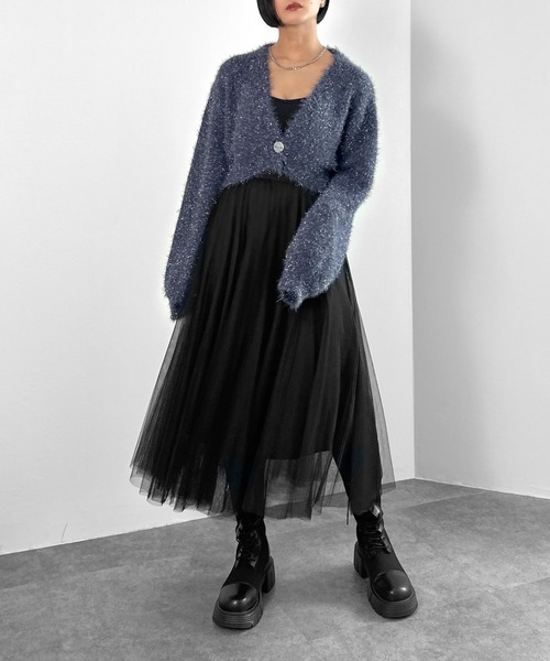LVEU.（ラブユ.）の「【LVEU.】ラメシャギーニットカーディガン / トップス カーディガン カーデ 羽織り シャギー 起毛 クロップド ショート ボレロ ラメ ブラック ネイビー ZOZOTOWN限定（カーディガン/ボレロ・レディース・ネイビー/ブラック・FREE）」の10枚目の写真