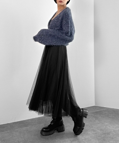 LVEU.（ラブユ.）の「【LVEU.】ラメシャギーニットカーディガン / トップス カーディガン カーデ 羽織り シャギー 起毛 クロップド ショート ボレロ ラメ ブラック ネイビー ZOZOTOWN限定（カーディガン/ボレロ・レディース・ネイビー/ブラック・FREE）」の11枚目の写真