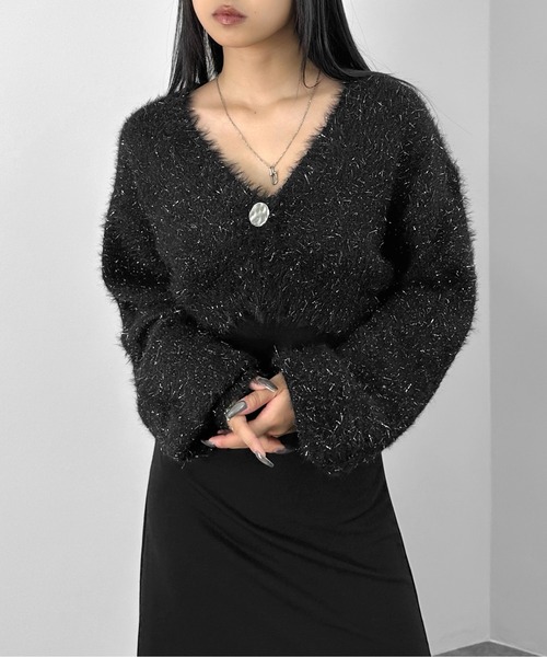 極美品✨イレーヴ ラメ糸　シャギーニットカーディガン　Ｖネック 黒 極美品✨イレーヴ ラメ糸 シャギーニットカーディガン Vネック 黒 極