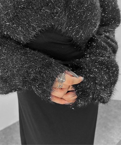 LVEU.（ラブユ.）の「【LVEU.】ラメシャギーニットカーディガン / トップス カーディガン カーデ 羽織り シャギー 起毛 クロップド ショート ボレロ ラメ ブラック ネイビー ZOZOTOWN限定（カーディガン/ボレロ・レディース・ネイビー/ブラック・FREE）」の15枚目の写真